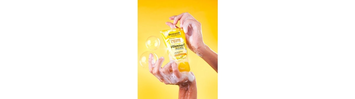 Gel de limpeza facial: o que é e como usar na rotina de skincare?