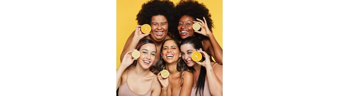 Vitamina C: 5 motivos para você usar no rosto todos os dias