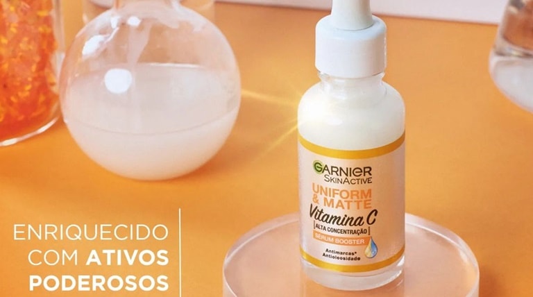 Vitamina C: quais os benefícios para o rosto e o corpo?