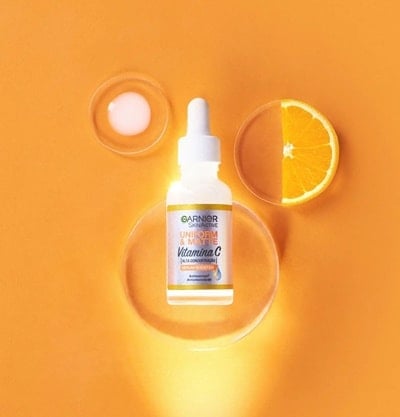 Vitamina C para o rosto: benefícios e como usar? | Garnier
