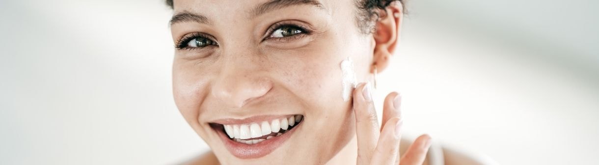 Antioxidante para a pele do rosto: saiba porque a vitamina C é indispensável na sua rotina