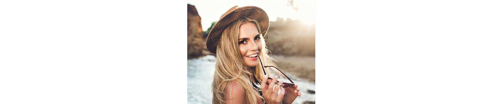 Como fazer luzes em casa: passo a passo para clarear o cabelo sozinha | Garnier