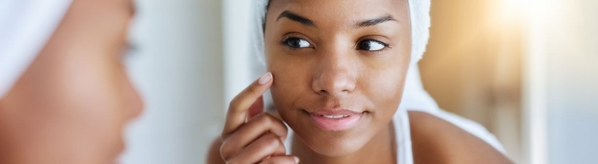 Olheiras e bolsa abaixo dos olhos: 4 causas e como tratar cada problema