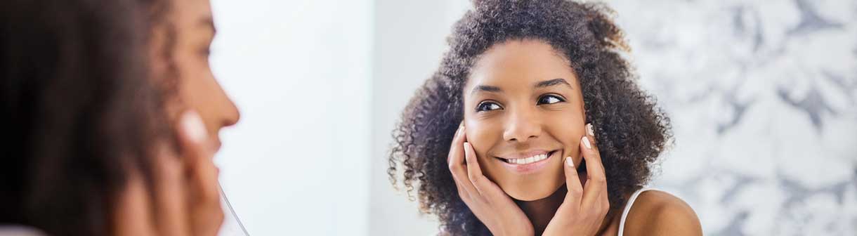 Pele oleosa 5 habitos que podem ajudar a diminuir a oleosidade do rosto