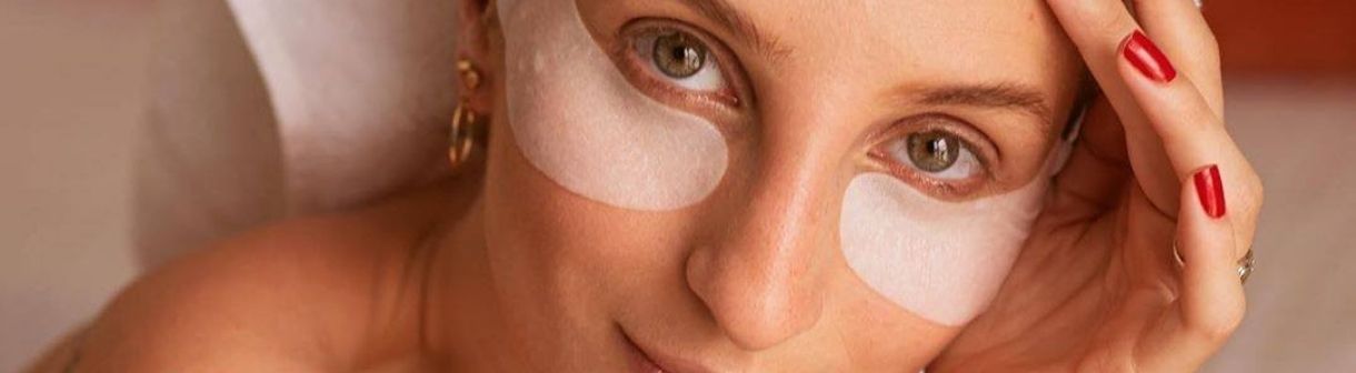 Vitamina C + ácido hialurônico ajuda no tratamento de olheiras? O que aplicar nas olheiras?