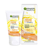 Novo protetor hidratante Uniform&Matte com Cor Tudo em 1 com Vitamina C Antioleosidade - Média 40g